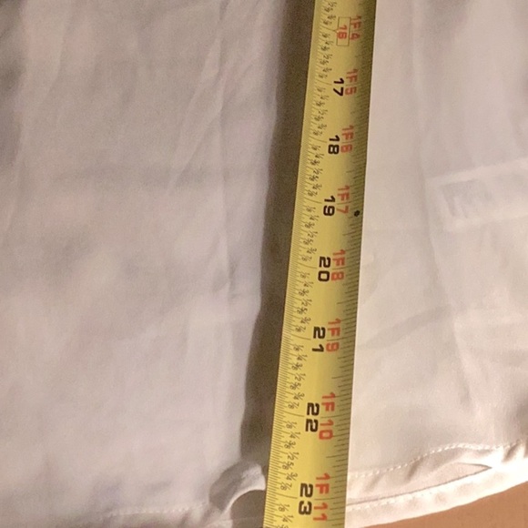 FOREVER 21 WHITE BLOUSE WITH A LEATHER  COLLAR. - Picture 12 of 14